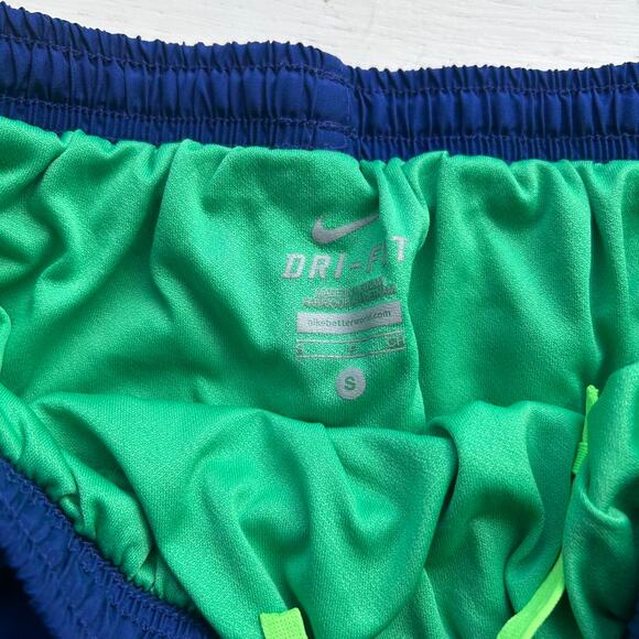 Womens small Dri Fit running shorts women's NIKE EUC - Picture 3 of 4